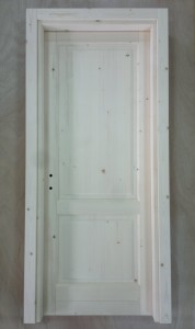 Porta interna in legno massello Abete della Val di Fiemme